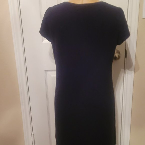 Black Gap T-shirt Dress - Picture 3 of 4